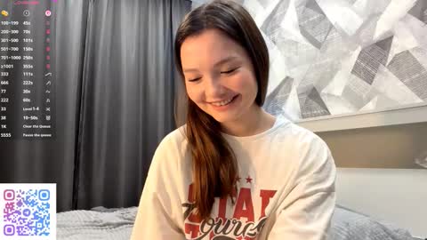 Kira online show from October 17, 8:12 pm