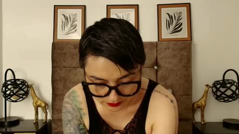 kat paradisse online show from September 19, 9:58 pm