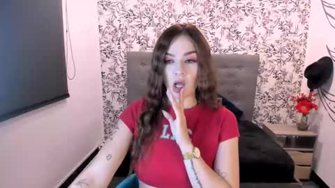 K A T A  H O O T online show from February 9, 6:01 am