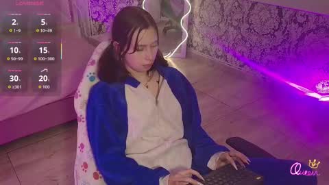 katana_tay online show from January 8, 3:32 am