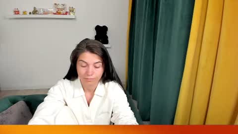    online show from July 30, 11:05 pm