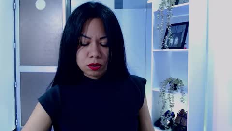 Kate  online show from November 24, 7:38 pm