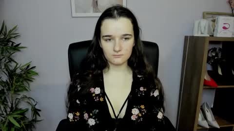 Kate  online show from January 26, 9:29 am