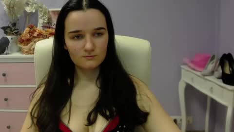 Kate  online show from March 8, 11:24 am