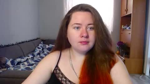 KateeFox online show from March 3, 7:36 am