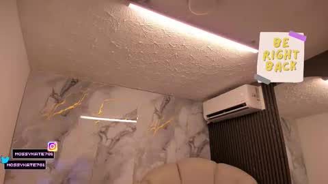 Im Katherine but call me Kate  online show from March 14, 12:17 pm