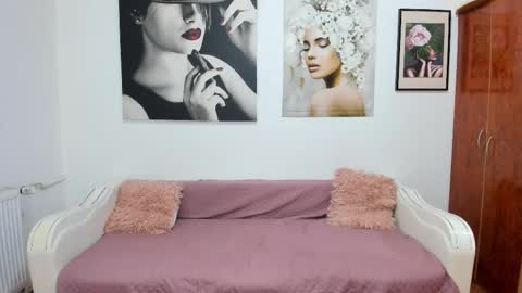 Anna online show from November 4, 4:50 am