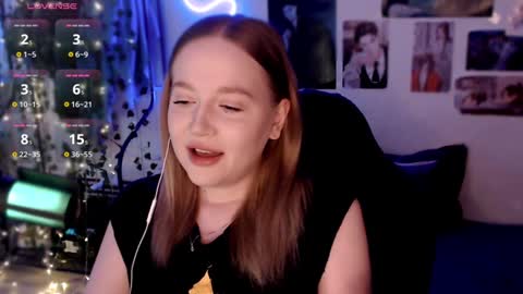 Lisa online show from December 5, 4:34 pm