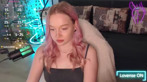 Lisa online show from October 3, 12:43 pm