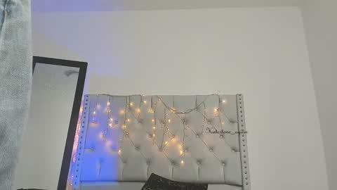 love meeee online show from November 14, 8:42 pm