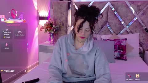 KatheGomez  online show from October 15, 2:25 am