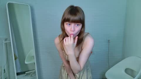 Katie online show from October 17, 1:47 pm