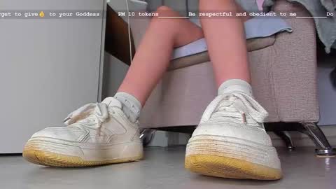 Miss Katie online show from September 15, 2:47 pm