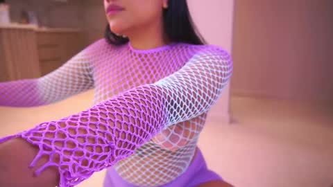 Follow me on instagram and twitter as correaktnees online show from March 7, 7:59 am