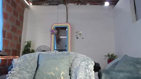 kat online show from March 21, 3:17 pm