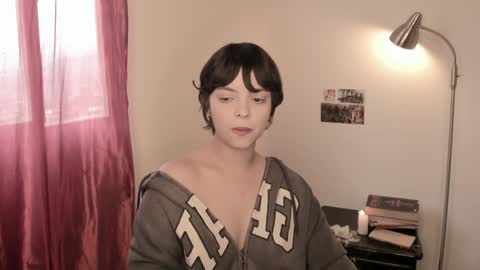 katsuro online show from December 20, 9:06 pm