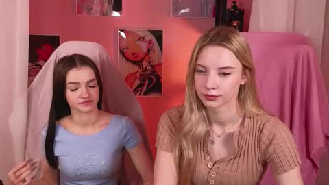 katt_yy online show from September 9, 5:18 am