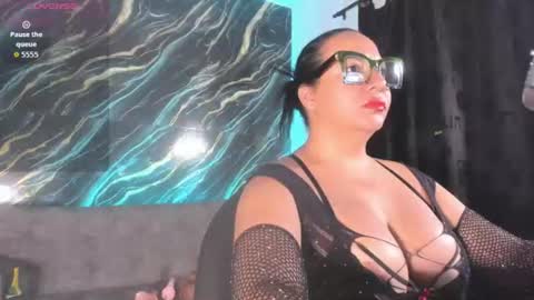 I m Katty  online show from August 2, 2:47 am