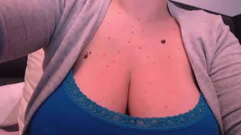 Katy online show from January 23, 7:00 am