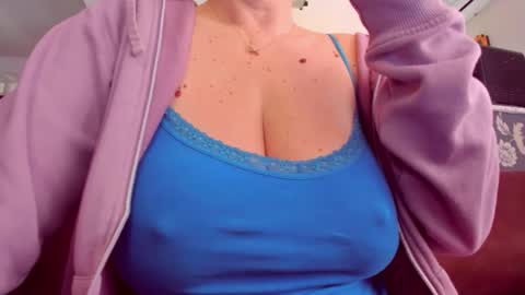 Katy online show from March 25, 6:49 am