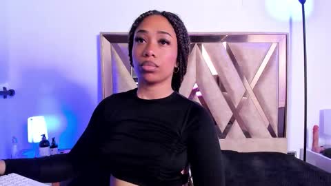 katyortiz online show from November 11, 11:51 am