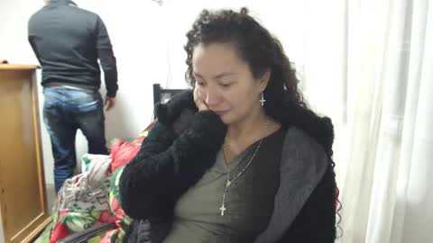  Khawit  online show from January 9, 3:44 am