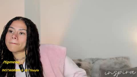 INSTAGRAM AND TW 11kayle online show from January 9, 12:15 am