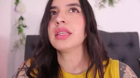 kaylee_lee online show from February 13, 4:36 am