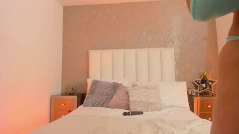 kayliebrooks online show from January 16, 8:05 pm