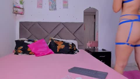 Kazu online show from September 18, 12:58 pm