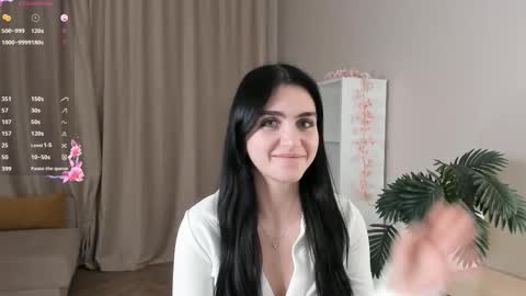 keeshastidstone online show from December 1, 1:03 pm