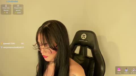 Keily brox online show from October 31, 9:19 pm