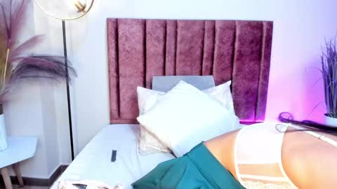 Keimy Wilde online show from April 15, 6:19 pm