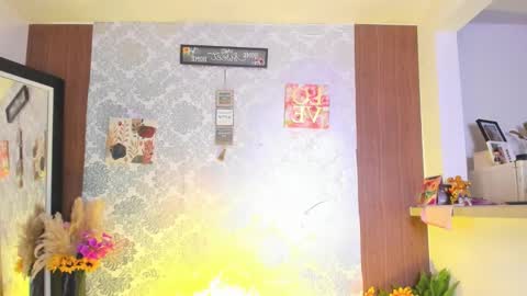 kelly__thomson online show from September 10, 11:49 pm