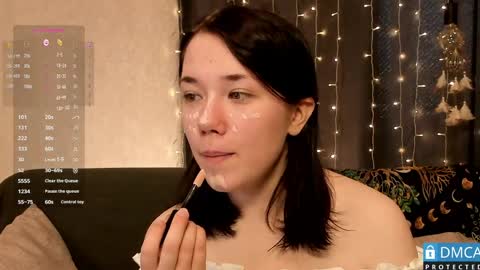 Kelly online show from April 4, 11:09 am