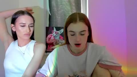 kelly_mur_ online show from April 20, 2:47 am