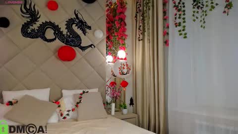 kellyy_bern online show from November 25, 12:57 am