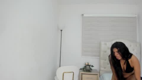 kelsie online show from October 19, 1:24 pm