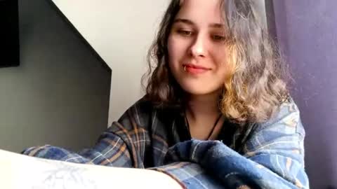 Emily online show from April 19, 12:05 pm