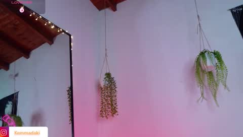 Kemma online show from December 23, 12:14 am