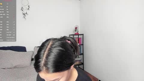 Kendal online show from December 6, 2:17 pm