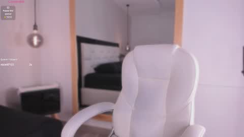    online show from September 26, 12:14 pm