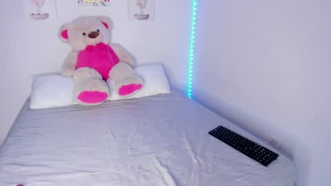 Kendall joy online show from December 10, 1:32 am