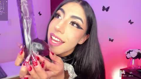 Kendra  online show from September 20, 1:38 am