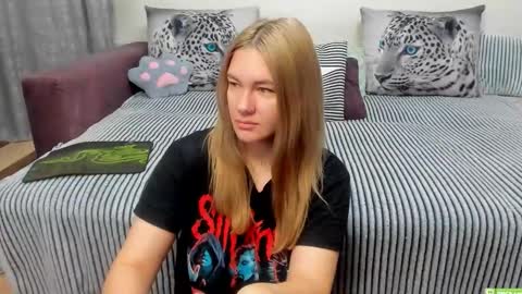 Kendra online show from November 15, 11:39 pm