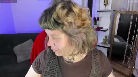 Kenzie online show from November 16, 4:47 am