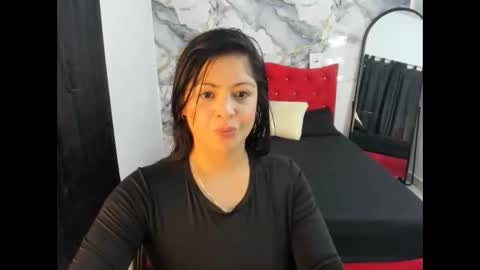 kerena929004 online show from April 22, 3:53 pm