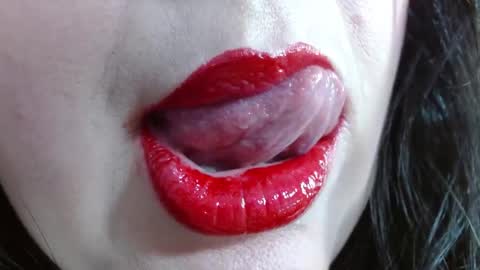 K E R L Y online show from January 15, 2:39 am