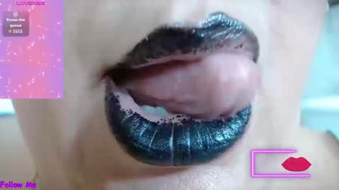 K E R L Y online show from September 9, 5:46 pm