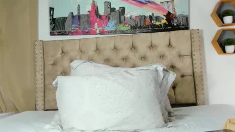 Kery Hillson online show from February 10, 12:29 pm